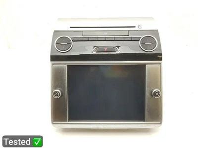 Maserati 6700301980 QUATTROPORTE VI 2014 Radijas / CD grotuvas - Nuotrauka 1