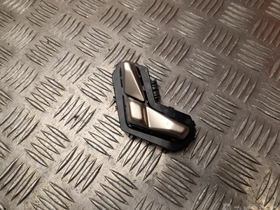 BMW 5A32ED3 iX 2023 Interrupteur de réglage du siège Left Front - Image 1