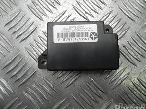 Chrysler P04671918AE PT CRUISER (PT_) 2000 Unités de contrôle