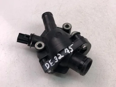 Ford 30650810 FOCUS II (DA_, HCP) 2010 Boîtier du thermostat - Image 1