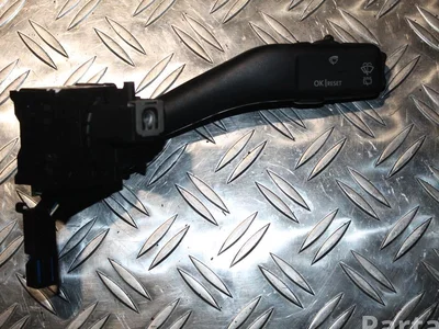 Audi 1K0953519A A3 (8V1, 8VK) 2014 Выключатель указ. повор., бл./дал. света, дал. света для предупр. сигнализац. - Изображение 1