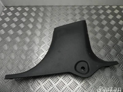 Mercedes-Benz A 117 691 02 08 / A1176910208 CLA Coupe (C117) 2014 Tapisserie voiture - Image 1