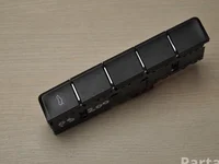 Škoda 3V2927132L SUPERB III Estate (3V5) 2016 Bouton du coffre à bagages