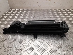 Tesla P1783003-00-C, 1835597-00-A / P178300300C, 183559700A MODEL 3 2025 Évent Left Front