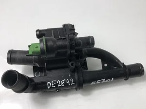 Peugeot 9660660380 1007 (KM_) 2009 Boîtier du thermostat
