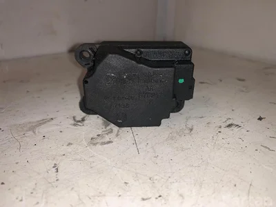 Volvo 6g9n-19e616 / 6g9n19e616 XC90 I 2004 Moteur de réglage pour volet de régulation - Image 1