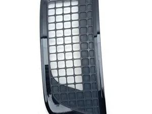 Land Rover N8B2-280B11-BA, LR011.3A10.AY61 / N8B2280B11BA, LR0113A10AY61 Defender Station Wagon (L663) 2022 Grill