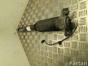 Polestar 8892910833 4 2025 Amortiguador Right Rear