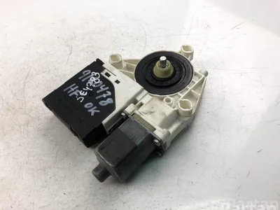 Audi 8P0959802N A3 Sportback (8PA) 2009 Moteur de lève-vitre - Image 1