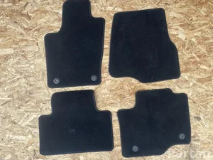 Ford USA GZ03A F-150 2021 Komplet dywaników