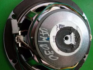 Jeep P05064095AB PATRIOT (MK74) 2008 Caisson de basse