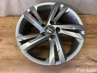 Volkswagen 5H0601025AF Golf VIII (CD1) 2021 Felgi aluminiowe 5x112  R17 EJ 7.5 ET51