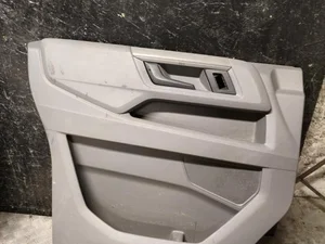 Volkswagen 7C1867011 CRAFTER Box (SY_) 2021 panel de puerta izquierda