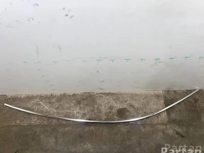 Maserati 06700196990 QUATTROPORTE VI 2014 Garniture /moulage - Image 1