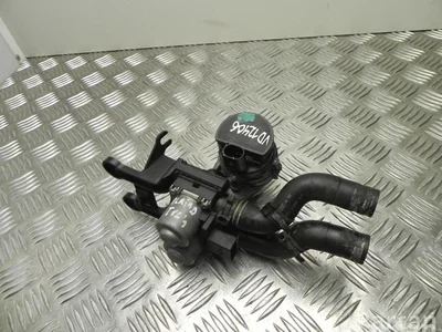 BMW 4F1 959 617 A / 4F1959617A 3 (F30, F80) 2013 Pompe à eau supplémentaire - Image 1