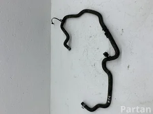 Ford L1BG8A365AC Puma 2020 Tuyaux / Tubes