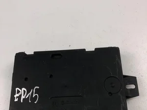 Renault 284B16557R CLIO IV (BH_) 2015 Unité de commande de carrosserie BCM FEM SAM BSI