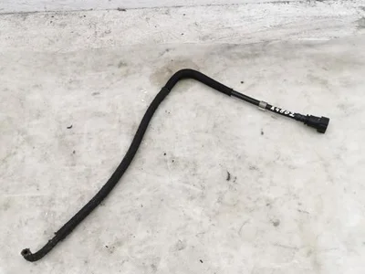 Mercedes-Benz A1761400100 C-CLASS (W205) 2018 Tuyau de raccordement - Image 1