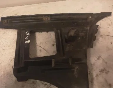 Volvo 8648198 V70 II (SW) 2002 Support pour pare-chocs - Image 1