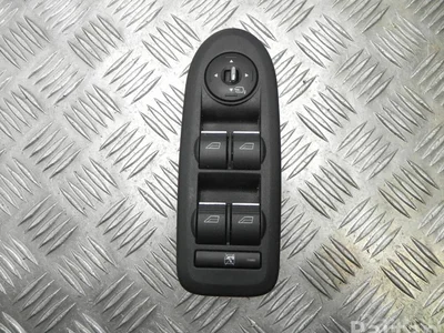 Ford 9M5T 14A132 AA / 9M5T14A132AA KUGA I 2010 Bouton de miroir électrique - Image 1