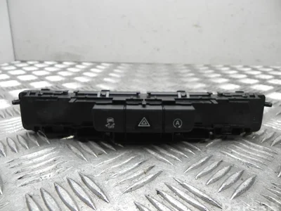 Mercedes-Benz A 447 905 34 51 / A4479053451 VITO Box (W447) 2019 Commutateur multiple - Image 1