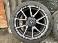 Tesla 1044221-00-B / 104422100B MODEL 3 2019 Felgi aluminiowe 5x114  R18 ET40 EJ 8.5