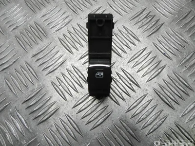 Subaru 83071VA250 WRX Saloon(GT) 2017 Bouton de lève-vitre - Image 1