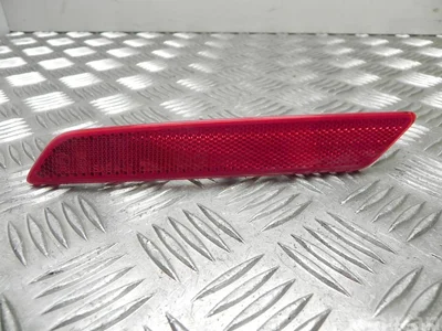 Jaguar J9D3-13A569 / J9D313A569 I-PACE 2019 Garniture /moulage - Image 1