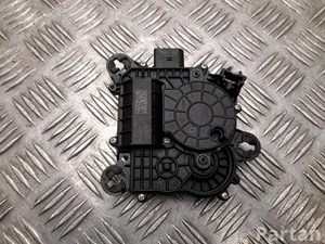 Audi 1T3 827 887 B / 1T3827887B Q5 GUB 2025 Schließplatte Mit Motor Für Zuziehhilfe