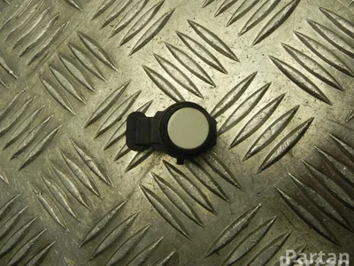 BMW 9 261 607 / 9261607 2 Coupe (F22, F87) 2014 Capteur-parctronic - Image 1