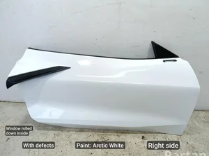 Chevrolet 84942875 Corvette (C8) 2021 Porte