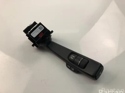 Volvo 31394001 V40 Hatchback 2016 Steering column multi-switch - Image 1