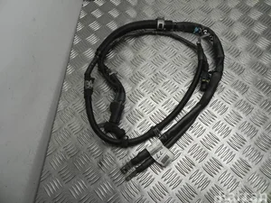 Mercedes-Benz A 166 440 97 35 / A1664409735 GLE (W166) 2016 Fils du compartiment moteur