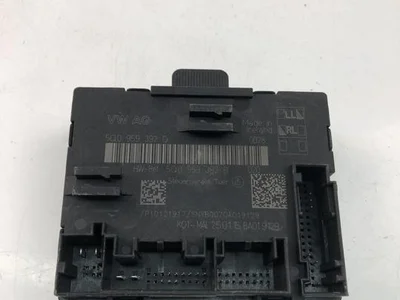 Audi 5Q0959392D A3 (8V1, 8VK) 2017 Unidad de control de puertas - Imagen 1