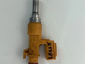 Toyota 2325024030 COROLLA (E210) Estate 2019 Injecteur