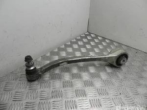 Tesla P1041570-00-B / P104157000B MODEL S 2017 Vairo traukė/antgalis