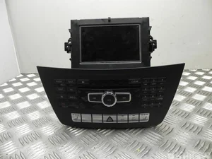 Mercedes-Benz A 204 900 55 10, A 2C3 008 36 00 / A2049005510, A2C30083600 C-CLASS T-Model (S204) 2012 Radio / lecteur CD