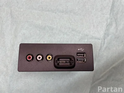 Ford BT4T14F014AD C-MAX II (DXA/CB7, DXA/CEU) 2015 Input device USB - Image 1