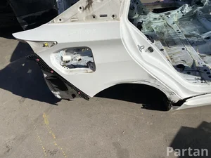Toyota PRIUS PHV (_W52_) 2019 Четверть машина сзади справа