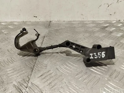 Jaguar 8W833C279BE XJ (X351) 2013 Unité de contrôle de réglage automatique de la hauteur - Image 1