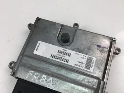Volvo P30729800 S40 II (MS) 2007 Unité de contrôle moteur - Image 1