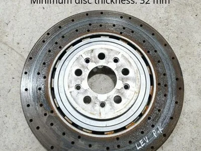 Original (gebraucht) Maserati 670037769 LEVANTE 2017 Bremsscheibe vorne rechts - Bild 1