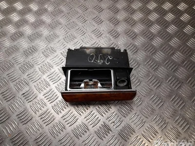 Mercedes-Benz A1268100230 S-CLASS (C126 Coupe) 1980 Cendrier - Image 1