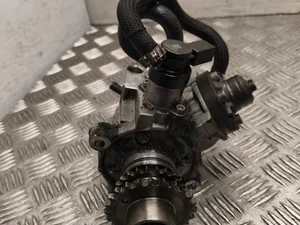 Mercedes-Benz A 654 070 00 01 / A6540700001 B-Class (W247) 2019 Kraftstoffpumpe