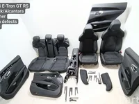 Audi 4J3.868.067, 4J3143555555A, 4J3.868.018, 4J3.868.017, 4J3.867.305.B, 4J3.867.306.B, 4J3.885.892 / 4J3868067, 4J3143555555A, 4J3868018, 4J3868017, 4J3867305B, 4J3867306B, 4J3885892 E-TRON GT Sedán (F83, F8P) 2024 Juego del asiento Panel de puertas Apo