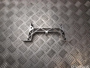 Jaguar J9D3-045B36-AB / J9D3045B36AB I-PACE 2019 Support / montage