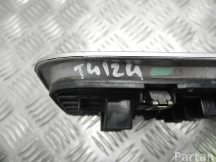 MERCEDES-BENZ A 221 880 02 05 / A2218800205 S-CLASS (W221) 2006 Rear ventilation