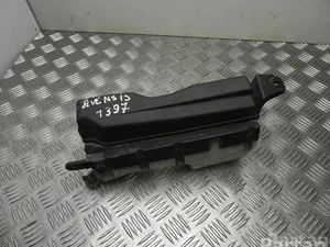 Toyota 397 AVENSIS (_T25_) 2005 Sicherungkasten