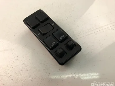 Volvo 462300 440 1995 Bouton de lève-vitre - Image 1