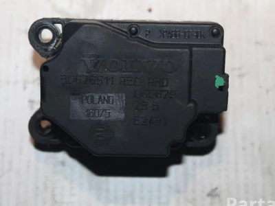 Volvo 30676511 XC90 I 2008 Moteur de réglage pour volet de régulation - Image 1